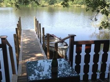Cleveley Mere Luxury Waterside Lodges Scorton  Ngoại thất bức ảnh