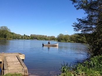 Cleveley Mere Luxury Waterside Lodges Scorton  Ngoại thất bức ảnh